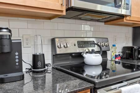 Corporate Housing By Mgm Appartement Detroit Buitenkant foto